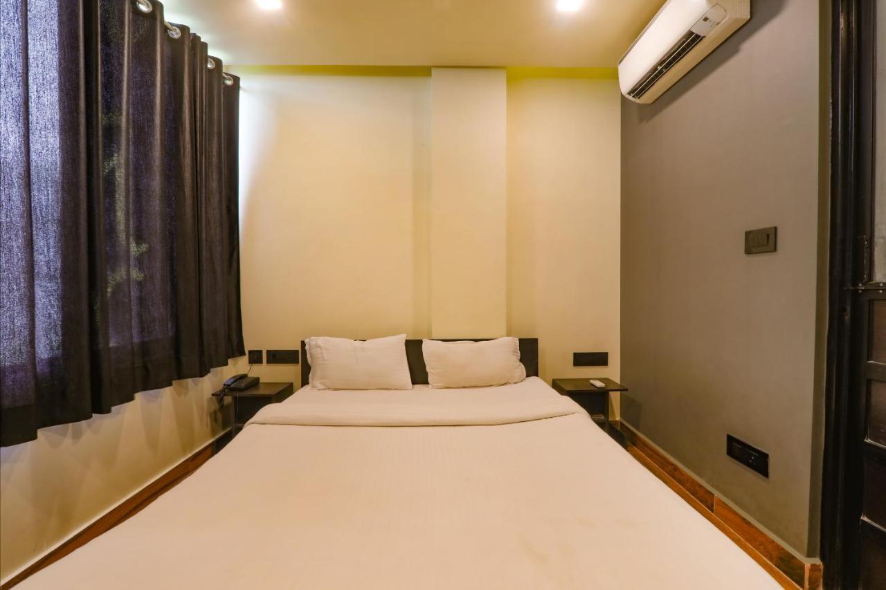 Hotel Fabexpress Lemon Grass à Bénarès Extérieur photo