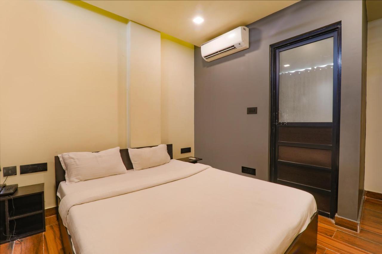 Hotel Fabexpress Lemon Grass à Bénarès Extérieur photo